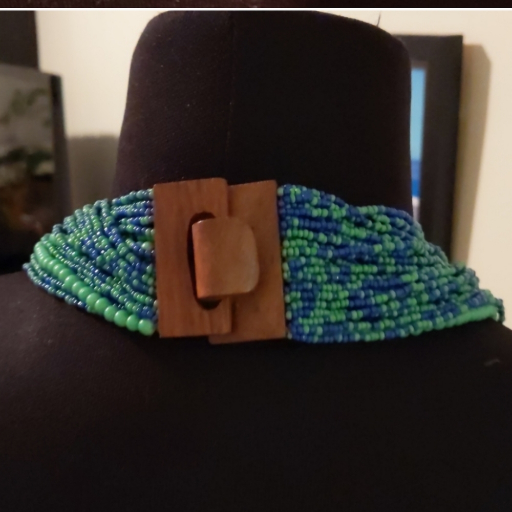 Handmade beaded necklace one of a kind! - Picture 4 of 4